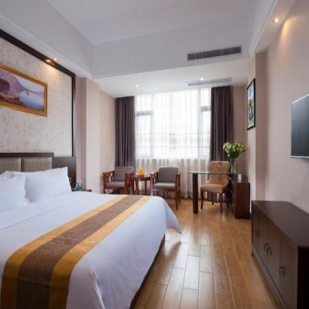 Vienna International Hotel Jieyang Chaoshan Airport Exteriör bild