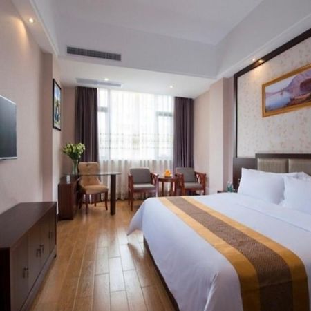 Vienna International Hotel Jieyang Chaoshan Airport Exteriör bild